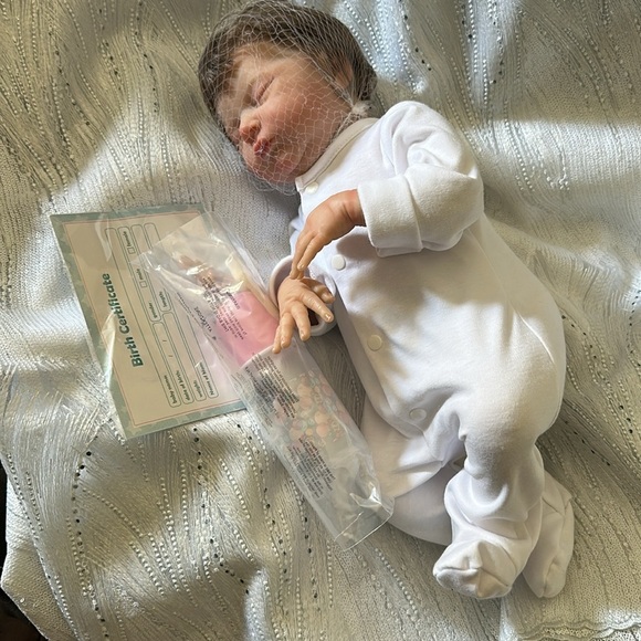 I-Cradle 30 Inch Realistic Handmade Sleeping Reborn Doll - Picture 7 of 7